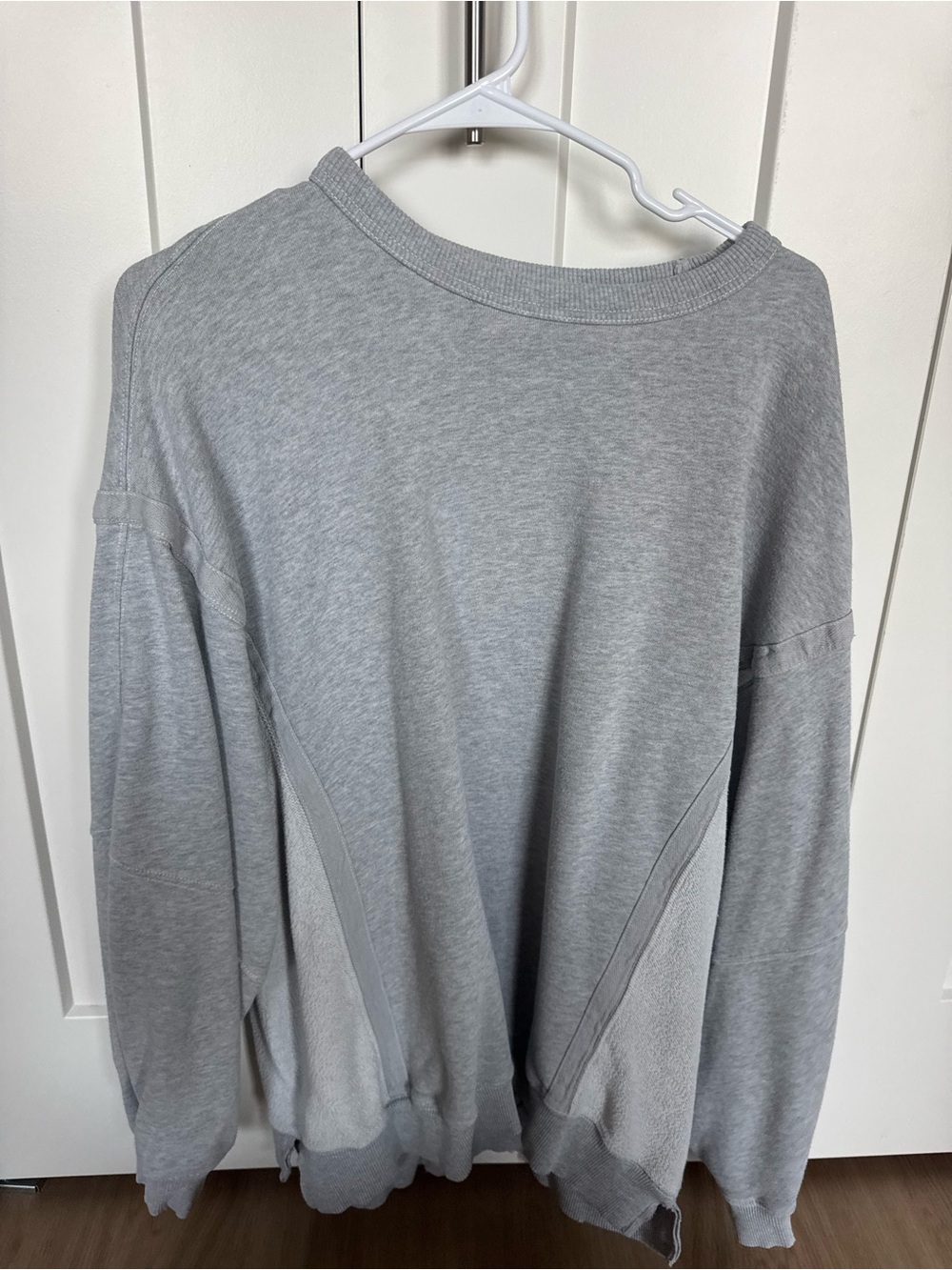 Aerie Light Gray Crewneck Sweatshirt
